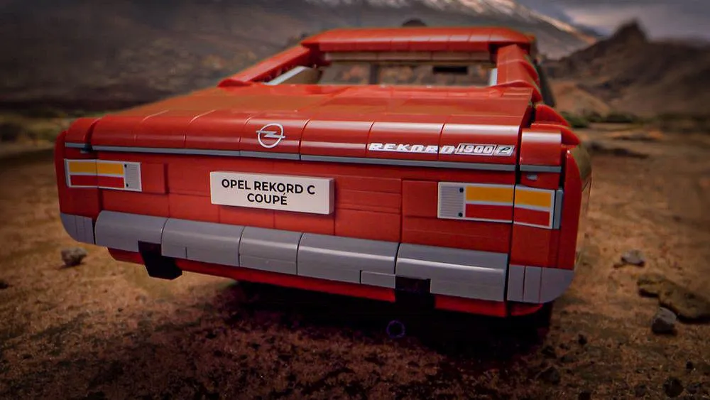COBI 24345 Opel Rekord C Coupe