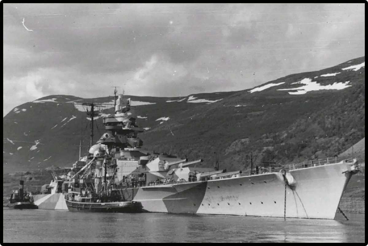 COBI 4853 Schlachtschiff Tirpitz