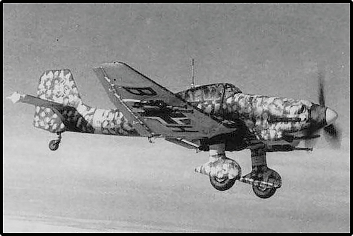 COBI 5768 Junkers Ju 87D-3 Stuka