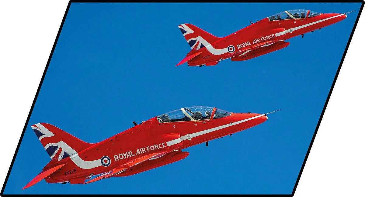 COBI 5844 BAe Hawk T1 Red Arrows