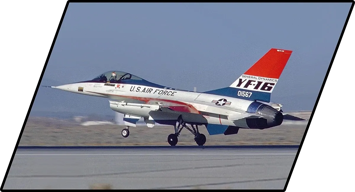 COBI 5892 F-16 (YF-16) Erstflug 1974